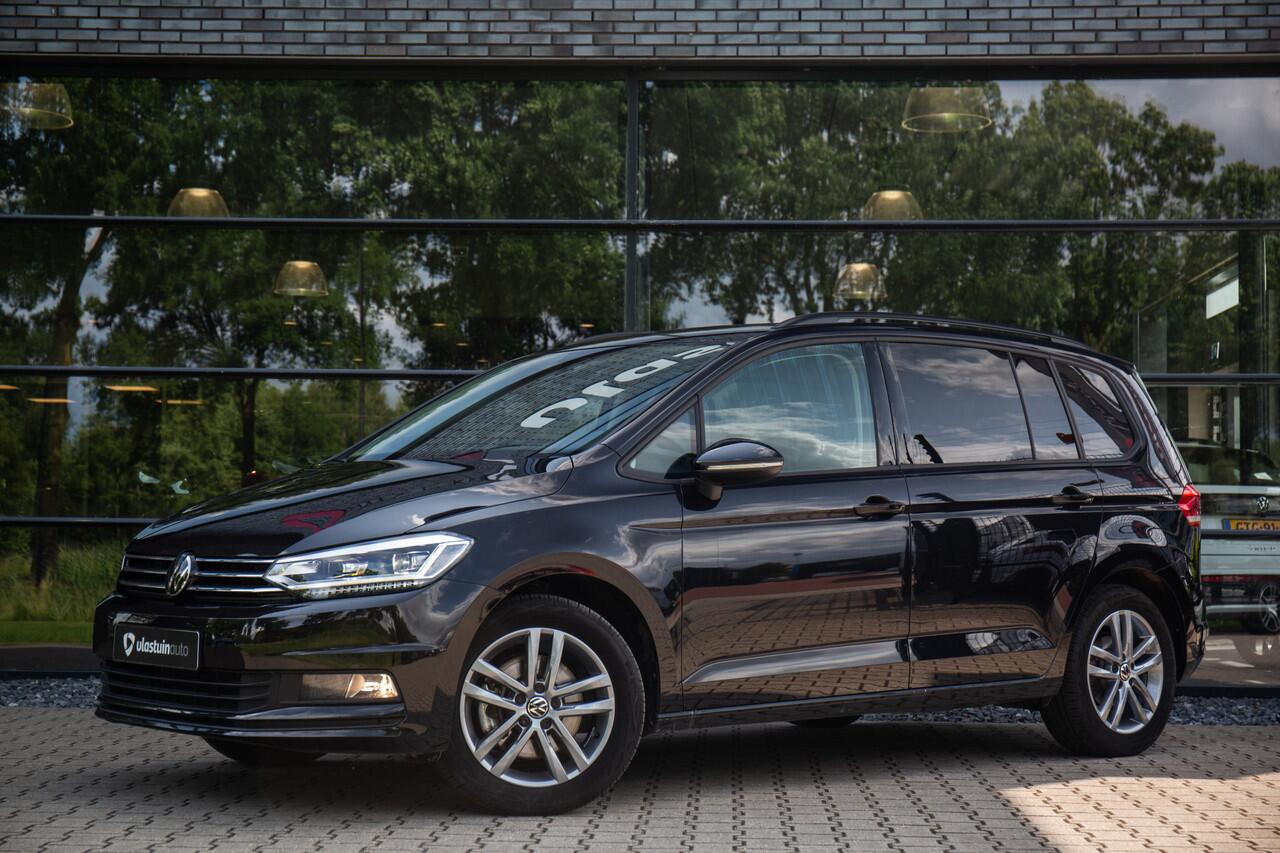 Volkswagen TOURAN 1.5 TSI Comfortline Business 7p , 7 persoons, Camera, Adaptive cruise,