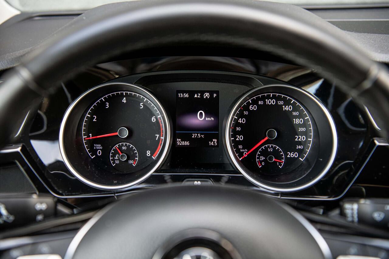 Volkswagen TOURAN 1.5 TSi 150pk Highline Business R 7p | Keyless | Full LED | Camera | Stoelverwarming