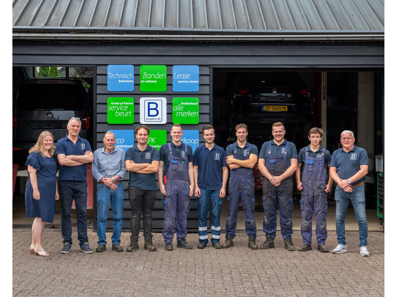 Volkswagen TOURAN 1.5 TSI Highline Business 7-Pers. /Navi/Carplay/Clima v+a/Argo Active/