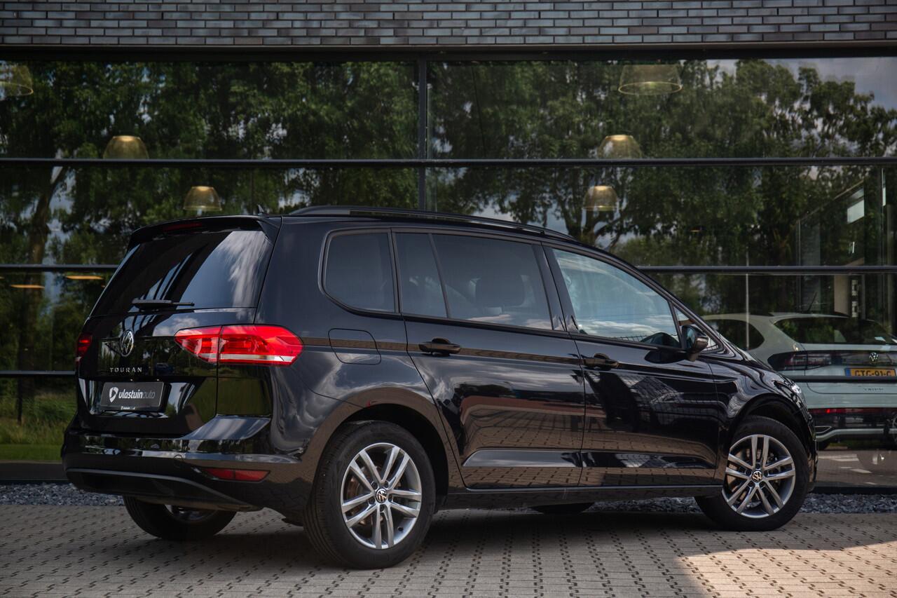 Volkswagen TOURAN 1.5 TSI Comfortline Business 7p , 7 persoons, Camera, Adaptive cruise,