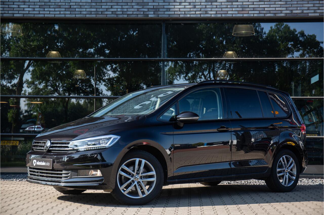 Volkswagen TOURAN 1.5 TSI Comfortline Business 7p , 7 persoons, Adaptive cruise, Achteruitrijcamera,