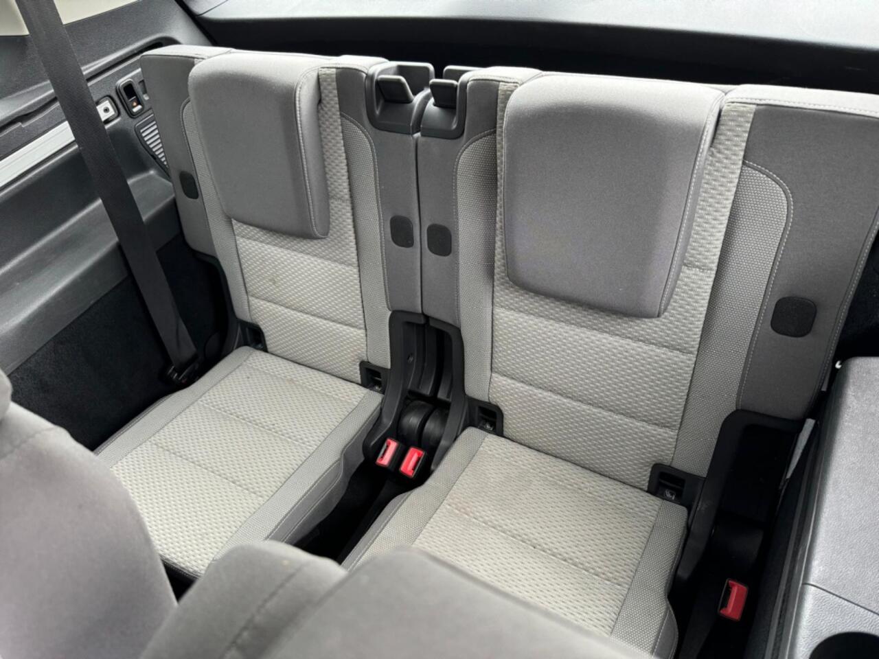 Volkswagen TOURAN 1.5 TSI 150pk DSG R-Line Black Style 7p. | ACC | Elk Trekhaak