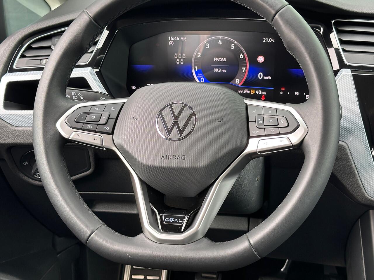 Volkswagen TOURAN 1.5 TSI Comfortline 7-persoons | Keyless | Navi | Camera | Dode hoek | Rijklaar incl. garantie