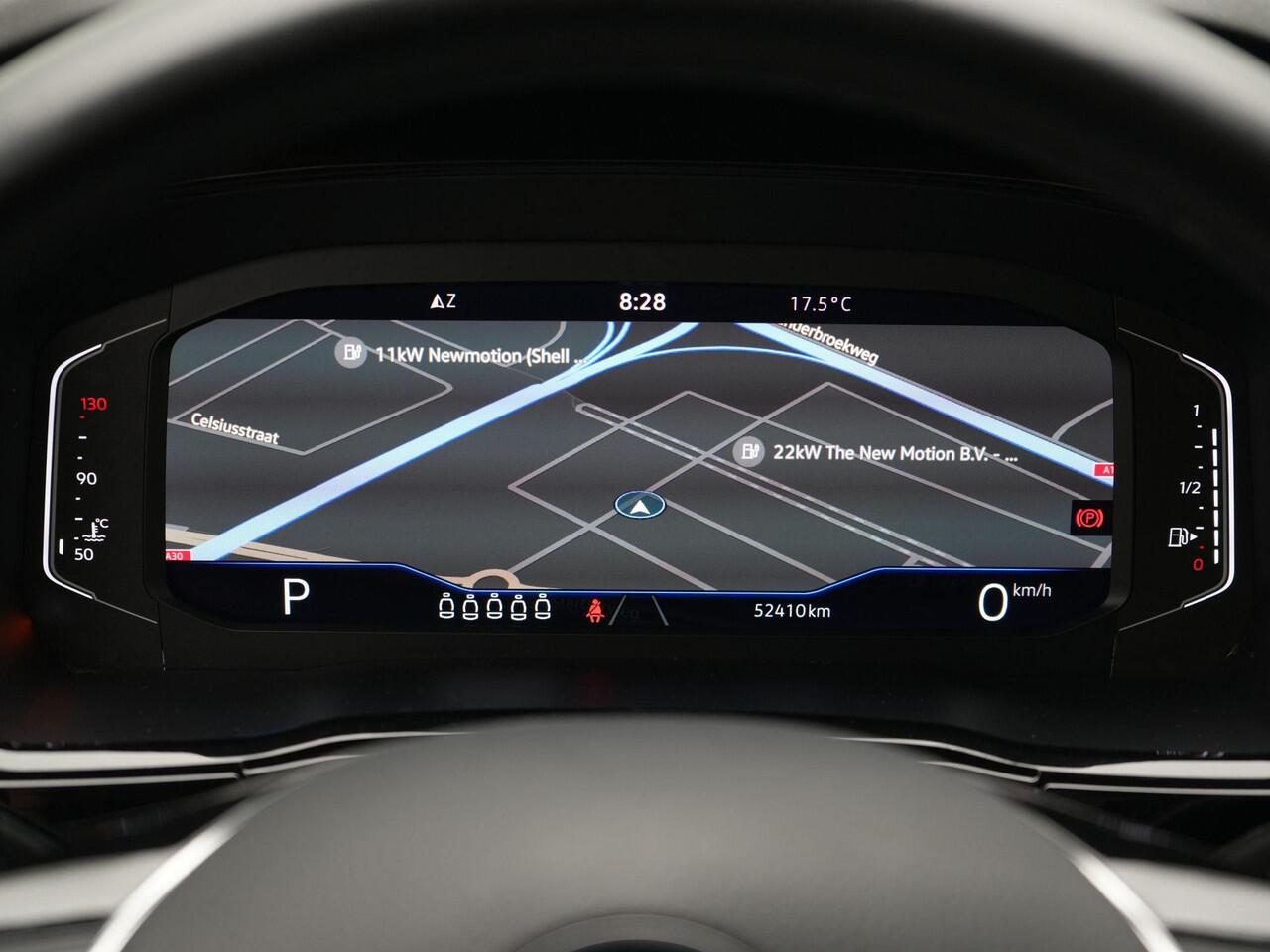 Volkswagen TOURAN 7 pers. 1.5 TSI 150 pk DSG Highline Business R / R-Line | LED koplampen | Stoel- /achterbankverwarming | Adaptive Cruise | Sportonderstel | Achteruitrijcamera | 17 inch