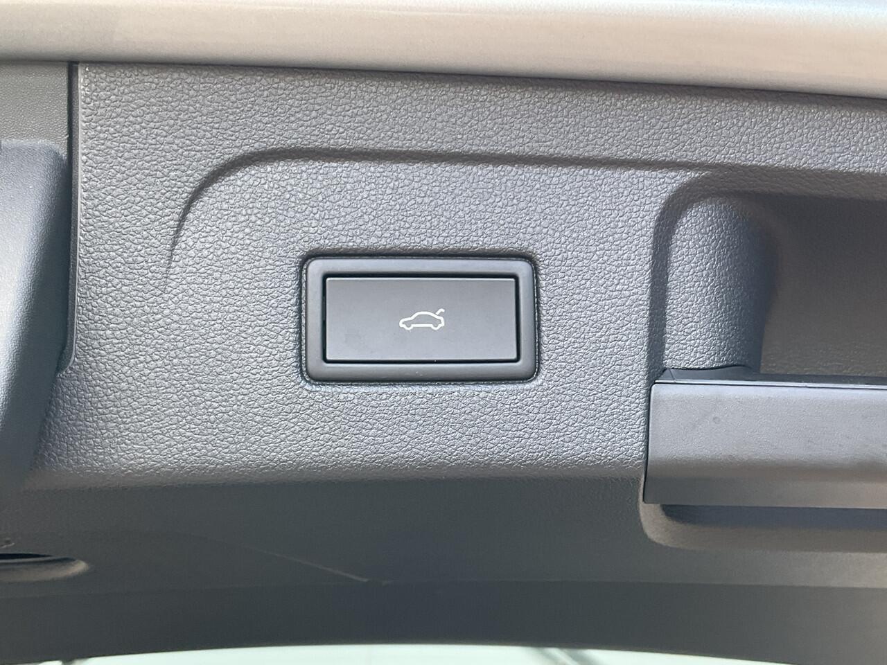 Volkswagen TOURAN 7-Pers 1.5 TSI EVO ACT 150 COMFORTLINE EDITION 7P Stoelverw Keyless Adapt.Cruise