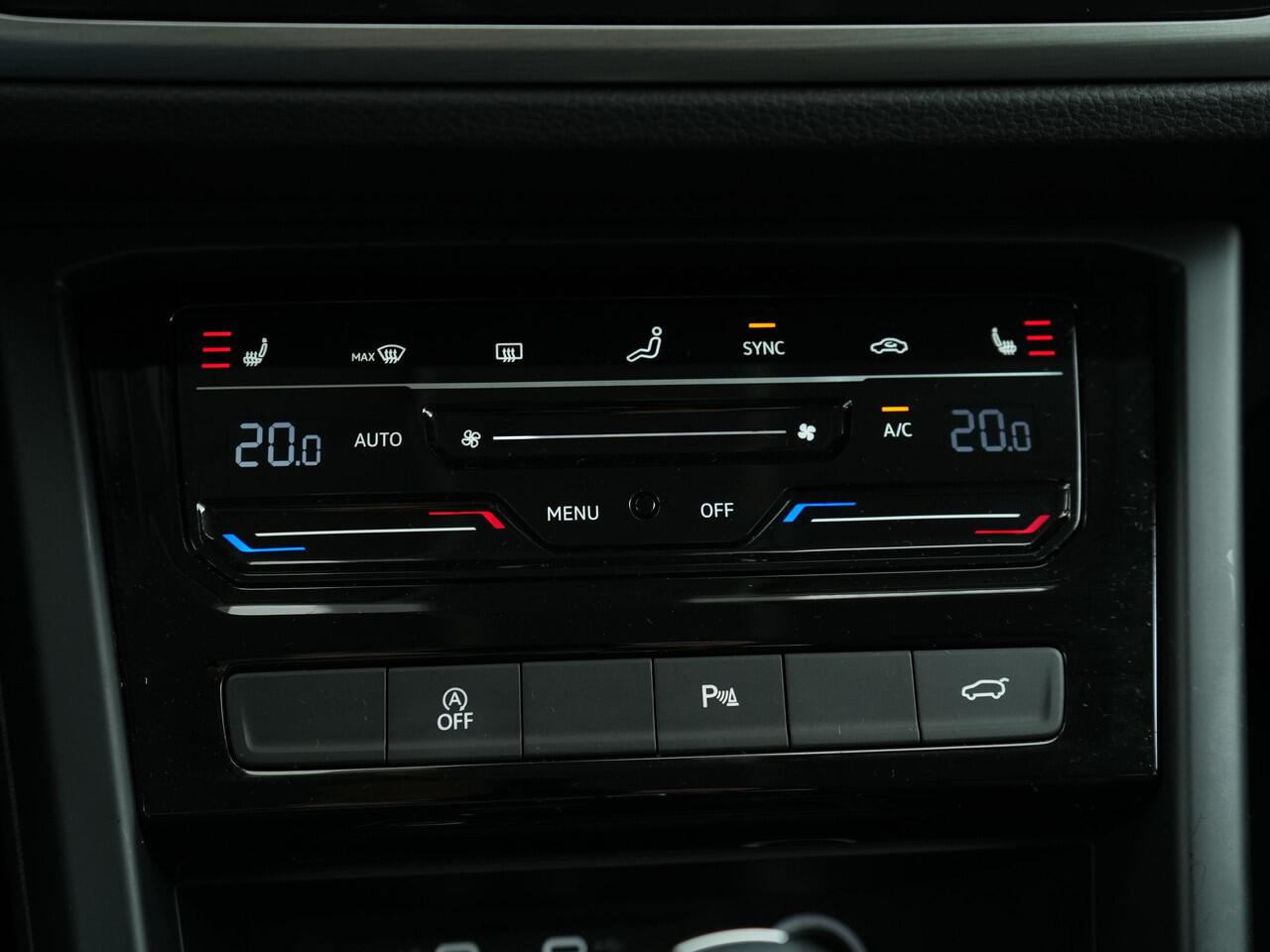 Volkswagen TOURAN 1.5 TSI 150PK COMFORTLINE 7-P Camera | Stoelverwarming | El. Achterklep