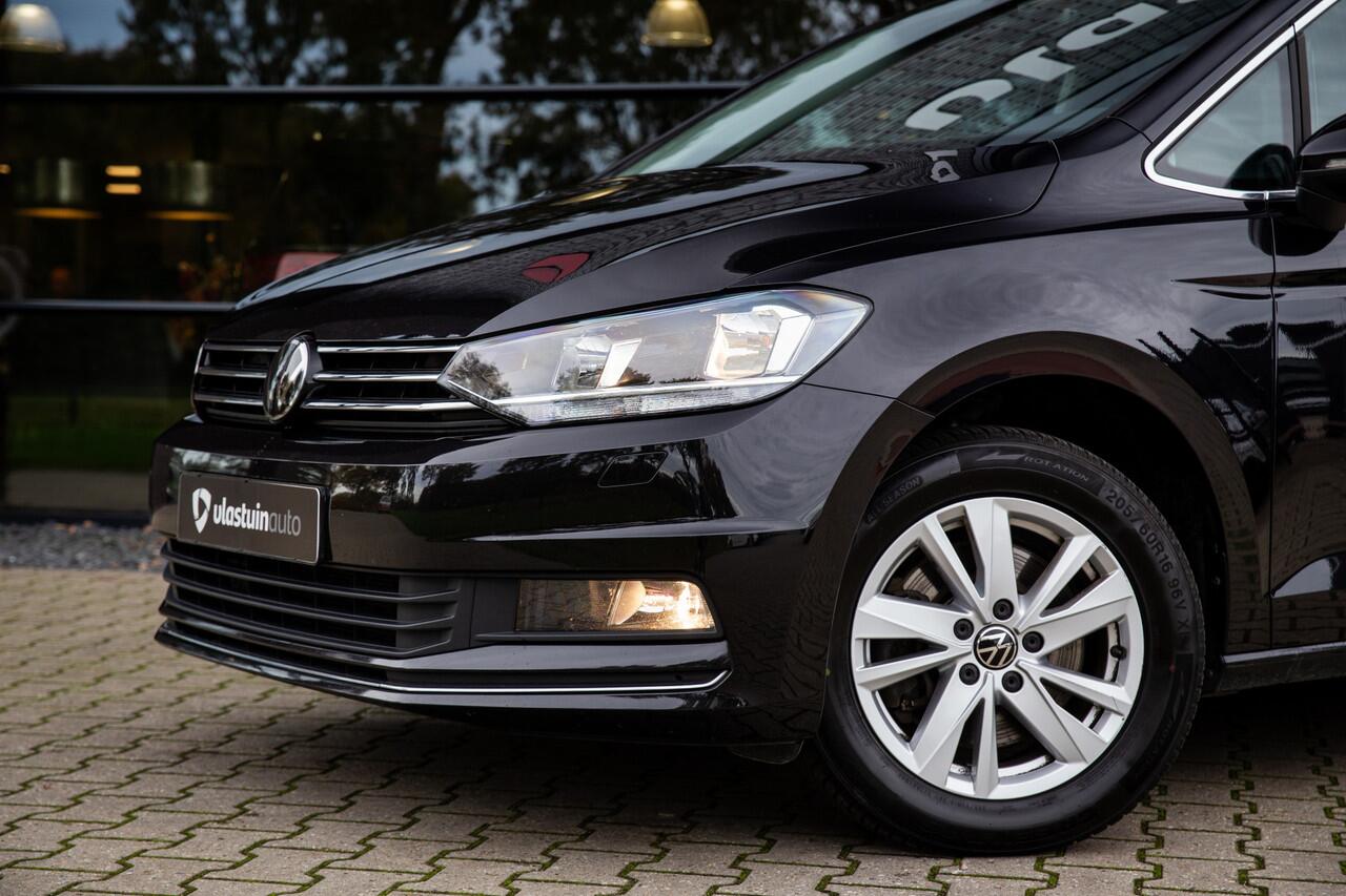 Volkswagen TOURAN 1.5 TSI Highline 7p , 7-persoons, Cruise control, Apple Carplay,