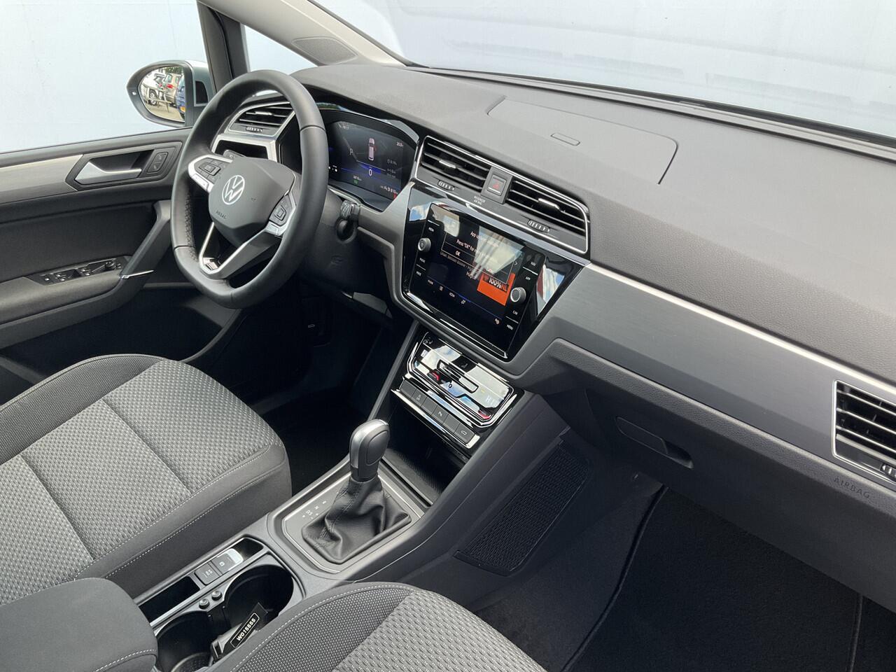 Volkswagen TOURAN 7-Pers 1.5 TSI EVO ACT 150 COMFORTLINE EDITION 7P Stoelverw Keyless Adapt.Cruise