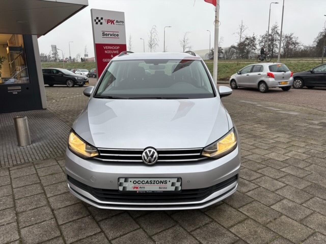 Volkswagen TOURAN 1.5 TSI Highline 7p | Navi \ Cruise | 97.129 km Dealeronderhouden