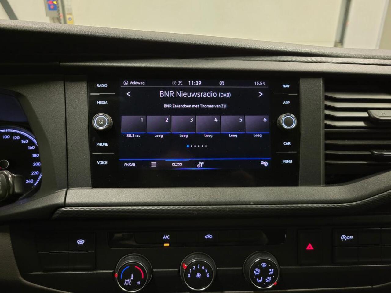 Volkswagen TRANSPORTER 2.0TDI 110pk L2/H1 Euro 6!