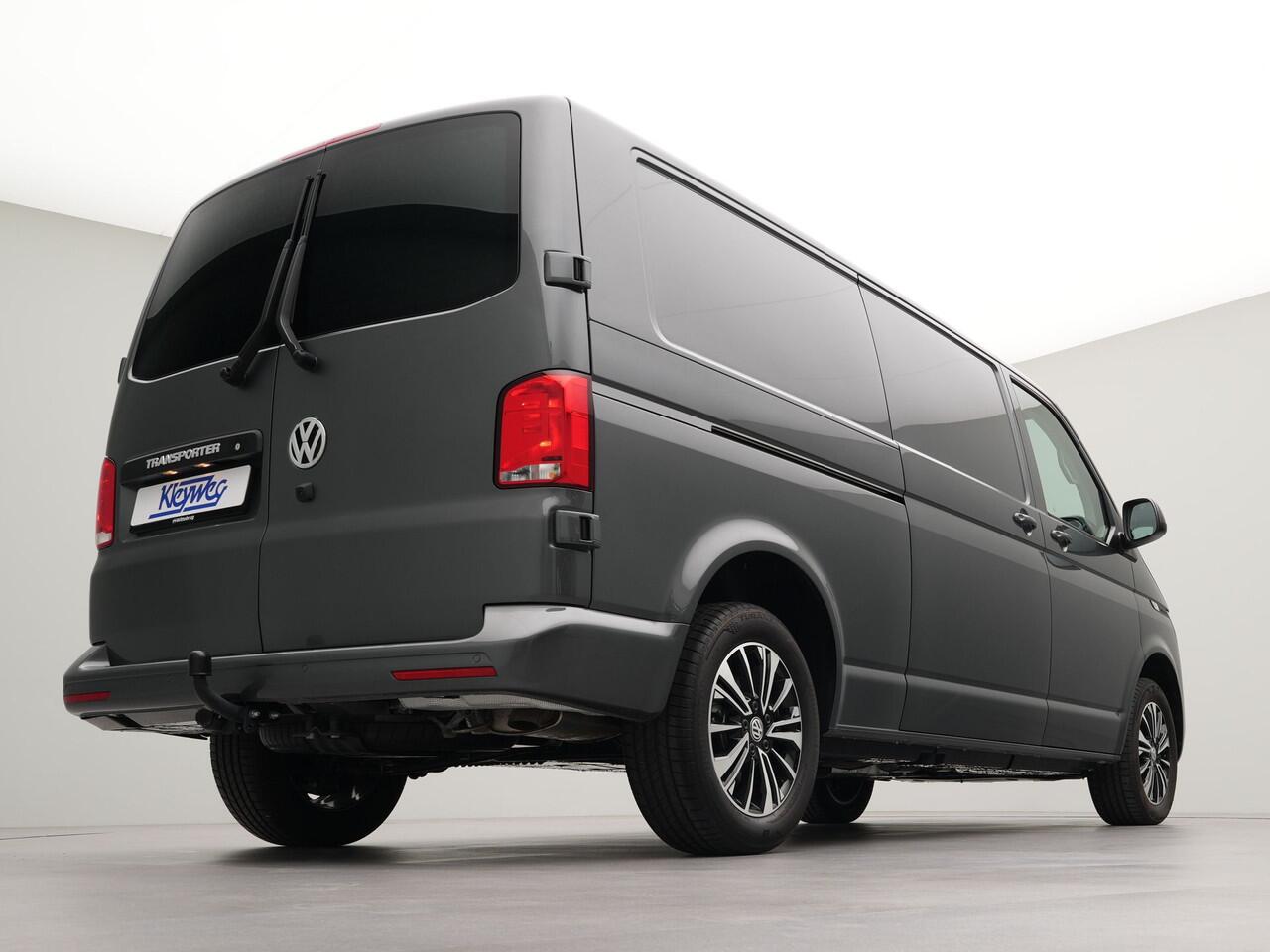 Volkswagen TRANSPORTER 2.0 TDI L2H1 30 Highline 204 pk Automaat | V-06-KFS | Schuifdeuren linker-en rechterzijde | BPM vrij | Navigatie | Apple Carplay |