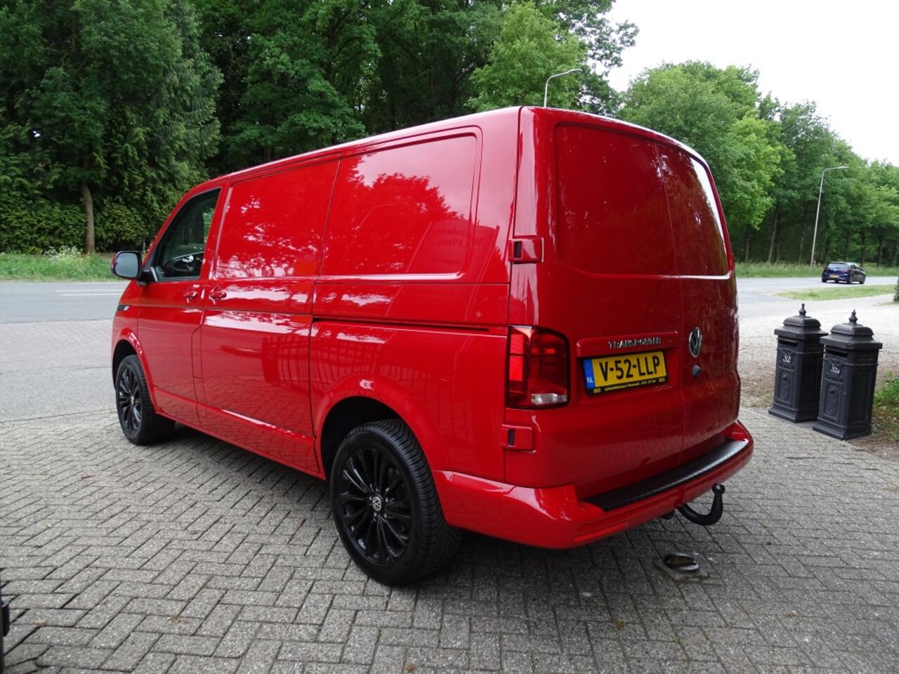 Volkswagen TRANSPORTER 2.0 TDI L1H1 Highl.NAVI DUB ZIJDEUR LED DAB Bpm VRIJ 1e eig