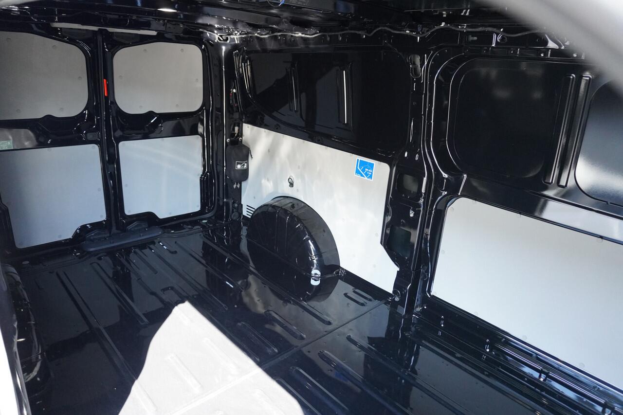 Volkswagen TRANSPORTER 2.0 TDI L2H1 30 Life 110 pk, MF stuurwiel, Climatronic, PDV V + A, Achteruitrijcamera