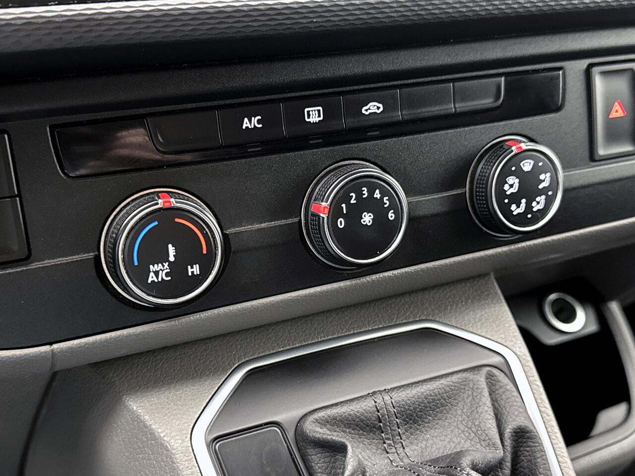 Volkswagen TRANSPORTER 2.0 TDI L2H1 32 DC Bulli ABT Bodykit 204pk Leder Dubbele cabine Virtual cockpit Navigatie