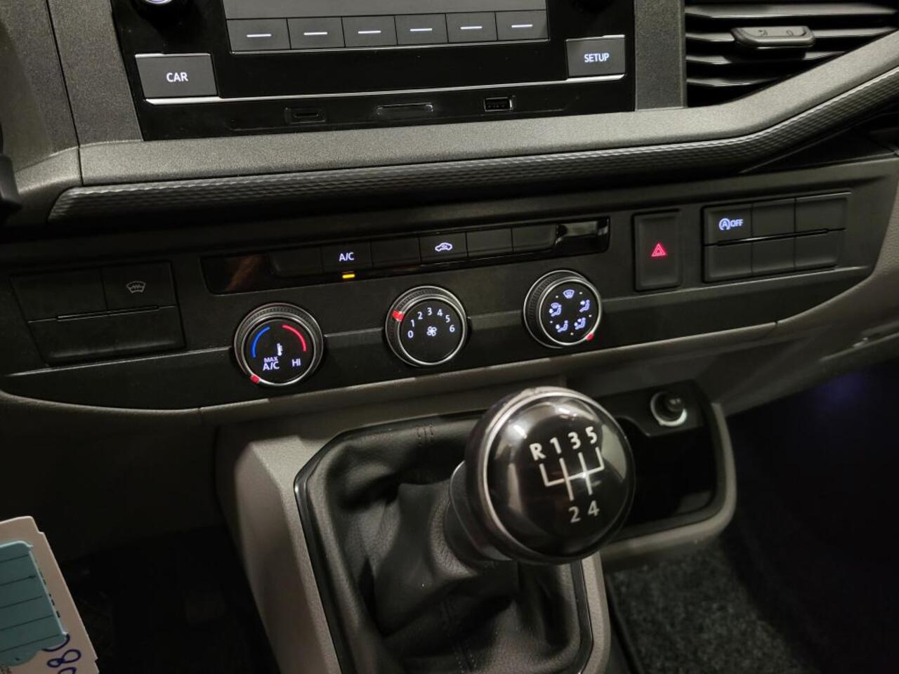 Volkswagen TRANSPORTER Pick-Up 2.0TDI L2/H1 Euro 6!