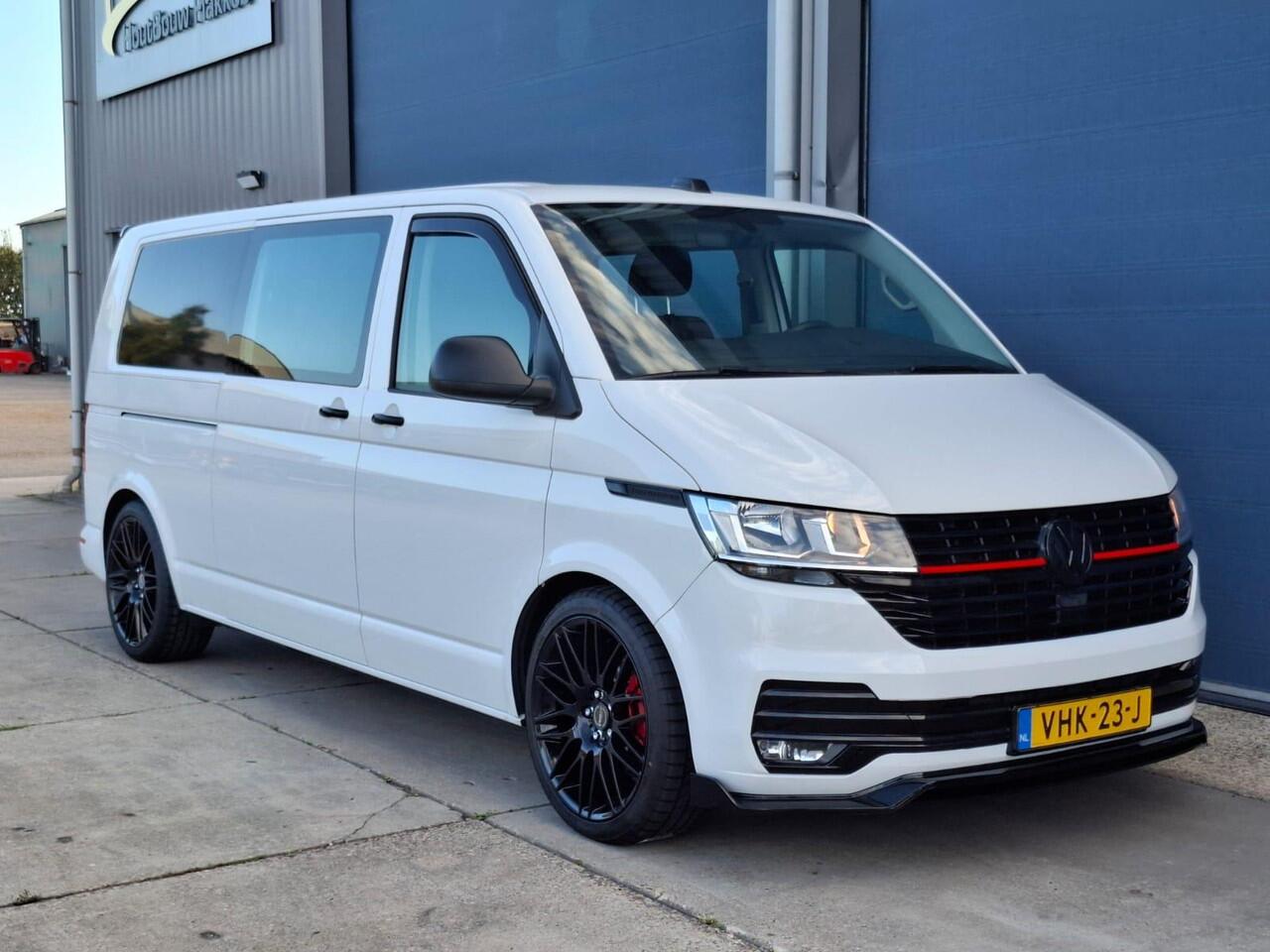 Volkswagen TRANSPORTER 2.0 TDI L2H1 30 DC VERLAAGD / SPOILERS IN KLEUR / AIRCO / CRUISE / DUBBEL CABINE