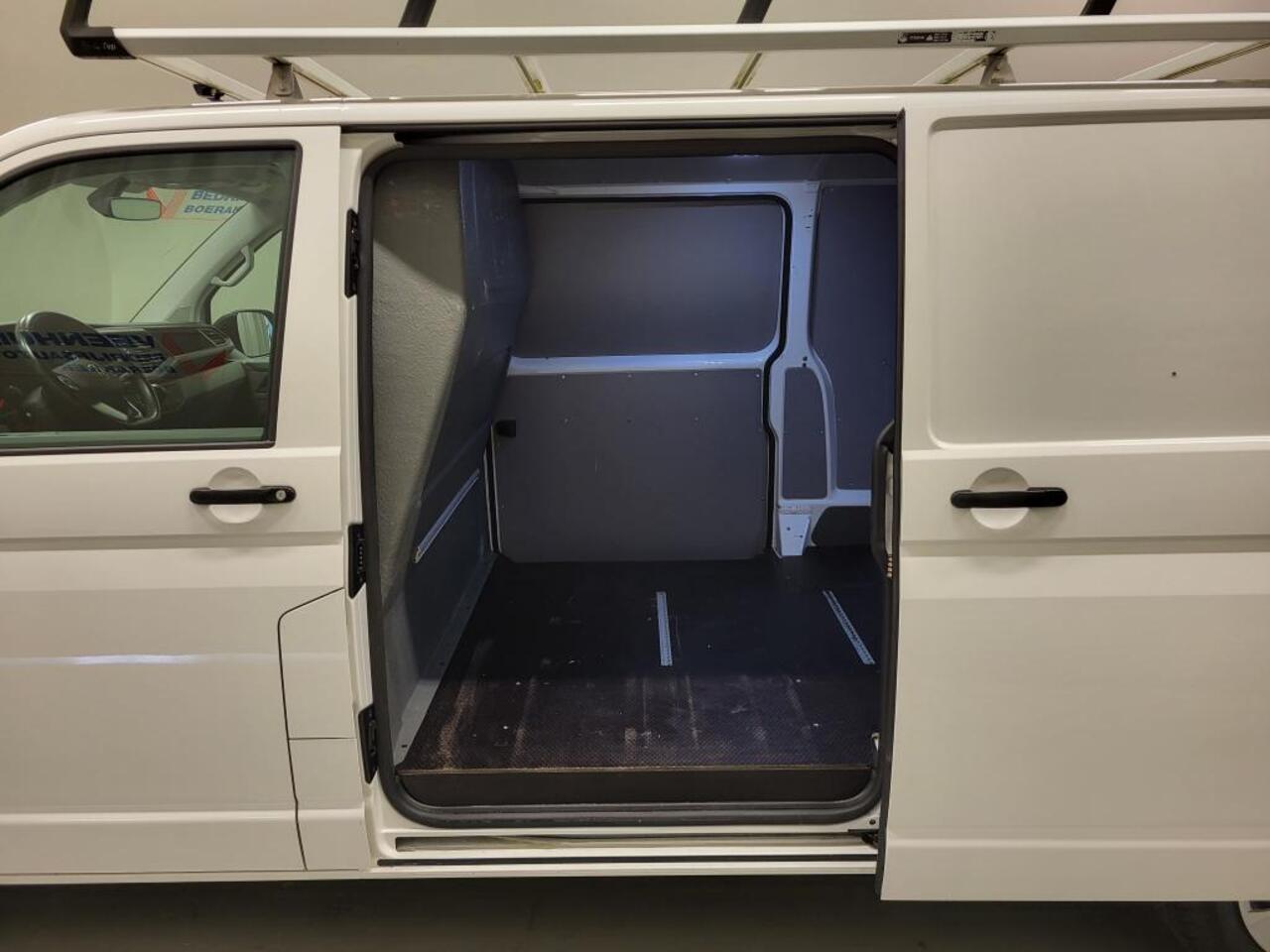 Volkswagen TRANSPORTER 2.0TDI 110pk L2/H1 2X Schuifdeur Euro 6!