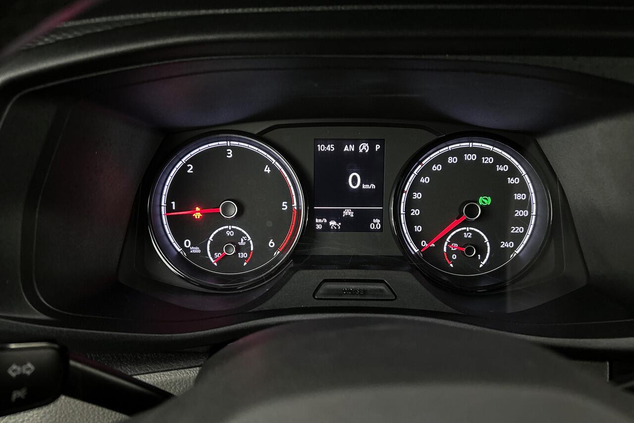 Volkswagen TRANSPORTER 2.0 TDI L2 Bulli | Camera | Adaptief cruise control | LED koplampen | Parkeersensoren | Trekhaak