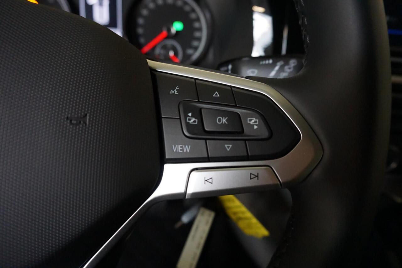 Volkswagen TRANSPORTER 2.0 TDI L2H1 28 Dubbele Cabine Highline Airco | Cruise Control adaptief | PDCVA | 17" LM