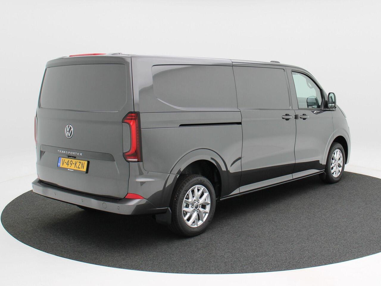 Volkswagen TRANSPORTER 2.0 TDI L2H1 30 Bulli Intro | V-49-KZN | Automaat | 150 PK | Camera | Full LED | BPM Vrij!