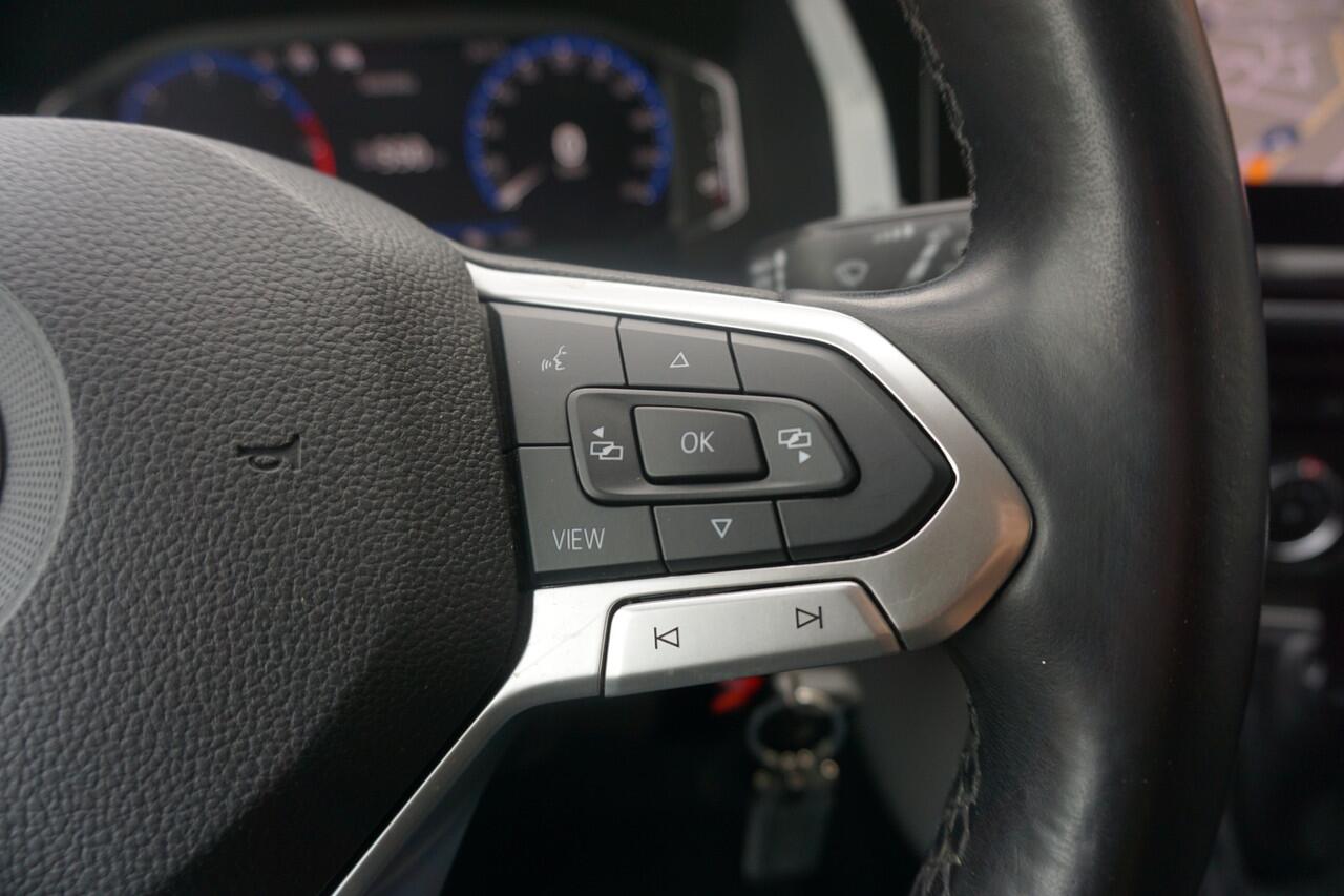 Volkswagen TRANSPORTER 2.0 TDI DSG 150PK Bulli L2H1 30 DC Led | ACC | Camera