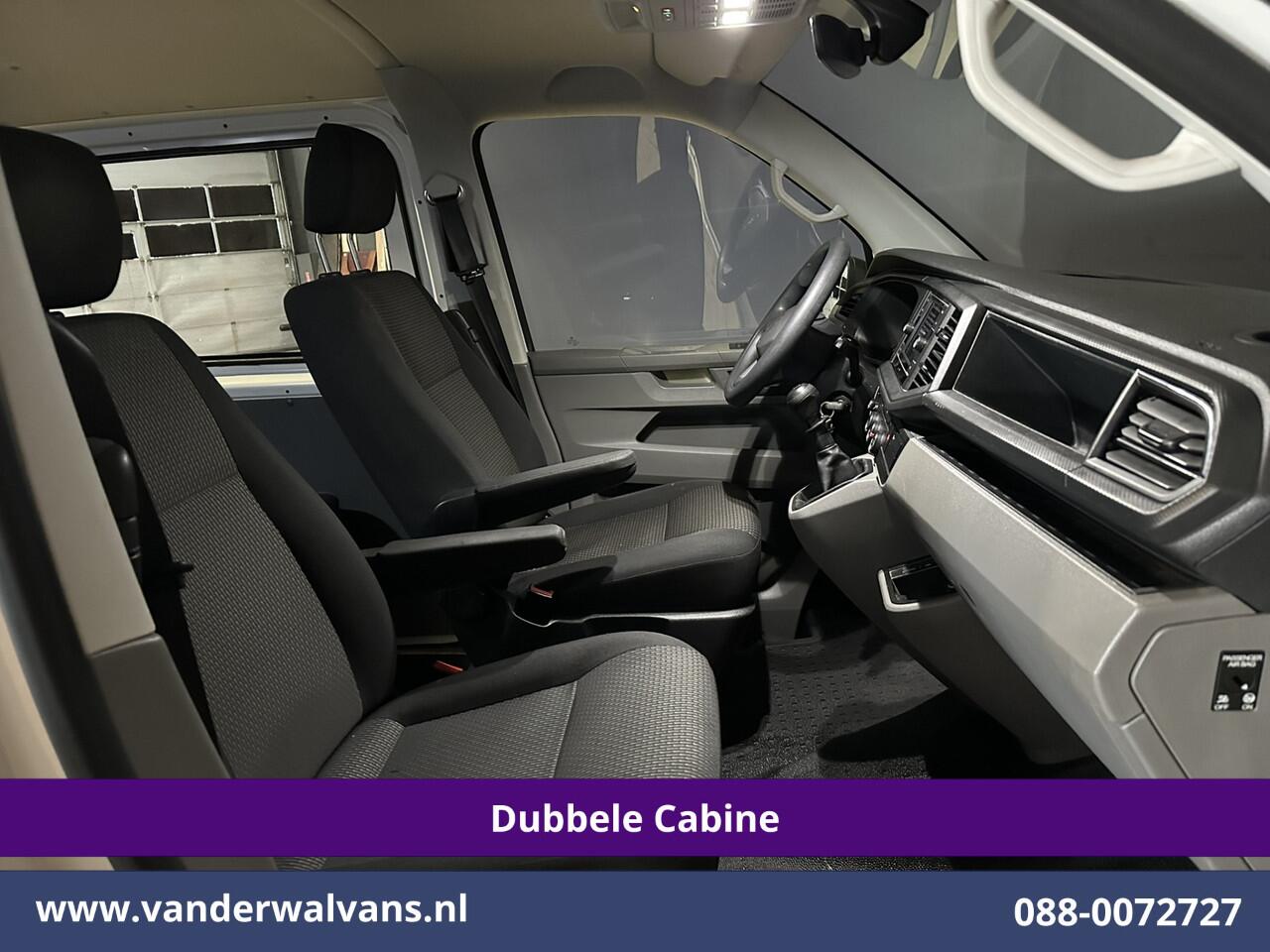 Volkswagen TRANSPORTER 2.0 TDI L2H1 Dubbele Cabine Euro6 Airco | 2200kg Trekhaak | Apple Carplay Cruisecontrol, Android Auto, 5-Zits, Parkeersensoren, Achterklep