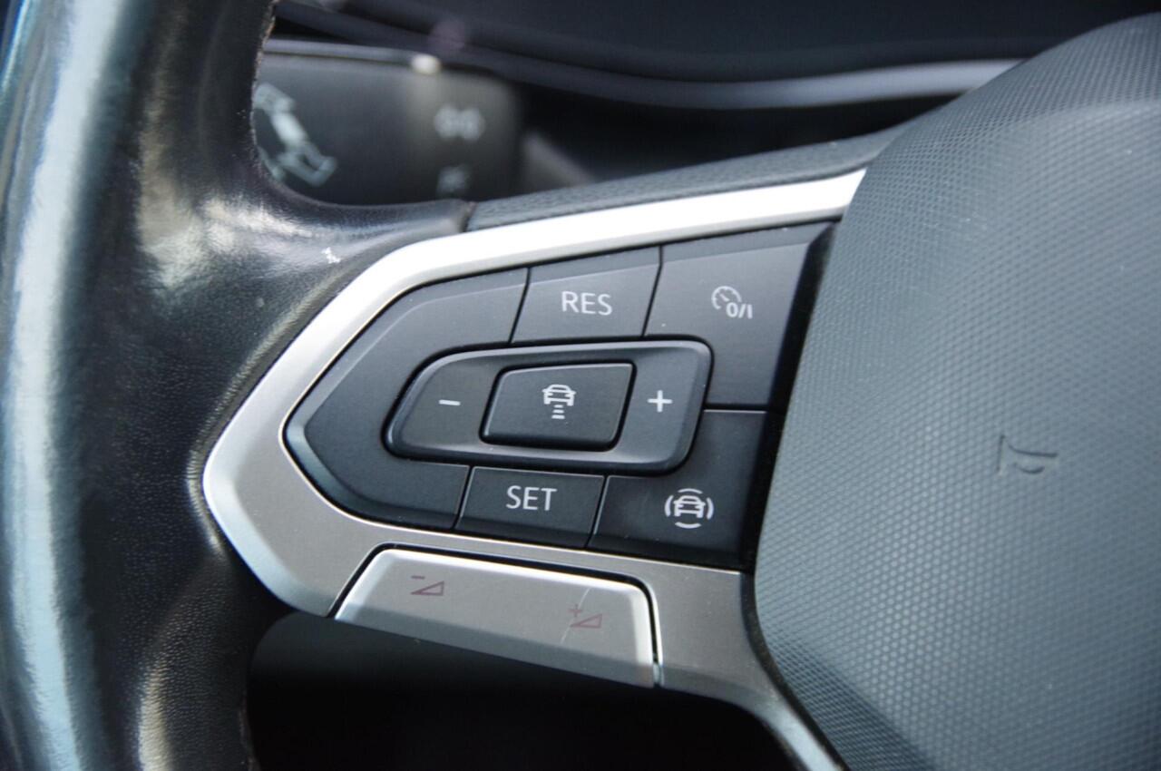 Volkswagen TRANSPORTER 2.0 TDI BULLI L2 150PK AUT. LED, LEDER, VIRTUAL, ADAPT. CRUISE, CAMERA, NAVI, AIRCO, PDC, APPLE CARPLAY