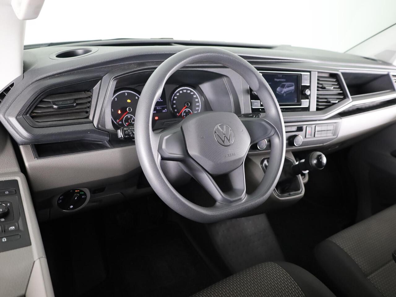 Volkswagen TRANSPORTER 2.0 TDI L2H1 28 Comfortline 110 pk | Verlengde garantie | Navigatie via App | Parkeersensoren achter | Cruise control |