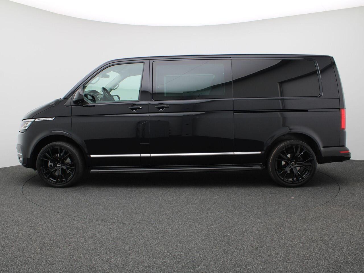 Volkswagen TRANSPORTER 2.0 TDI L2H1 Caravelle DC 204PK DSG Dubbele cabine, achteruitrijcamera, 2x elek. schuifdeur, leder, winterpakket, virtual cockpit, elek. stoel, 18'' lichtmetaal
