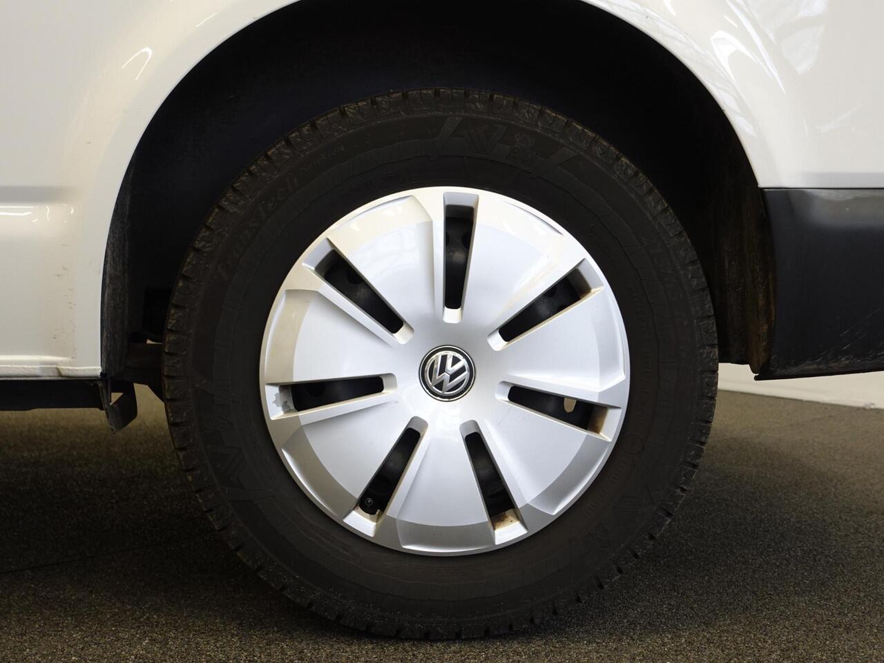 Volkswagen TRANSPORTER 110pk L2H1 Executive 2x Schuifdeur Navigatie Cruisecontrol Airco