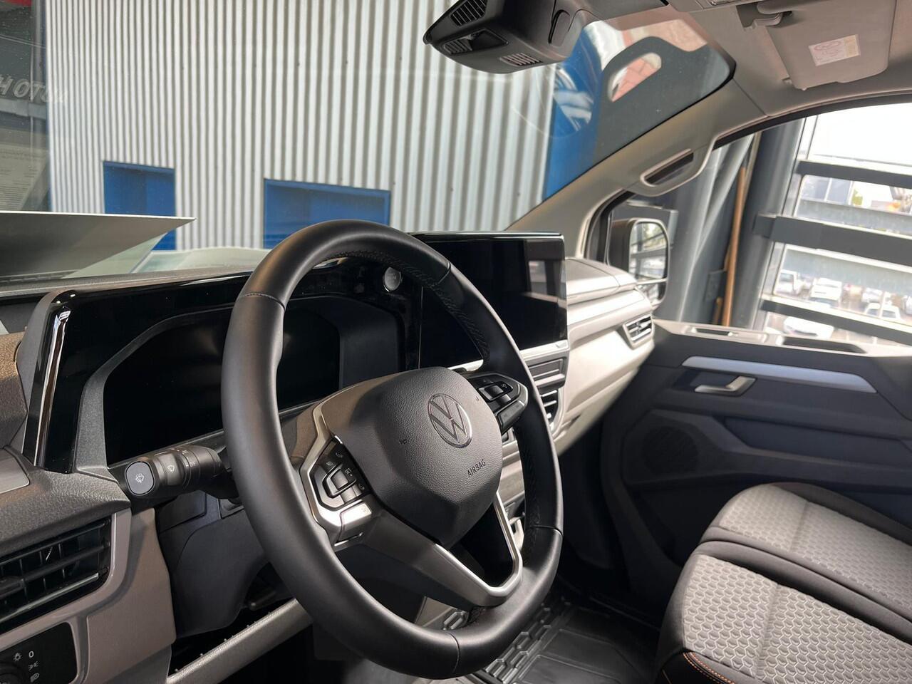 Volkswagen TRANSPORTER Bedrijfswagens PanAmericana L2 2.0 TDI EU6 170 pk 8 versn. auto | 3 neerklapbare dakrails | Achterdeuren zonder ruit | Diefstalalarmsysteem met interieurbeveiliging, noodsirene en wegsleepbeveiliging | Voorruit van gelaagd glas, warmtewerend, isolerend en