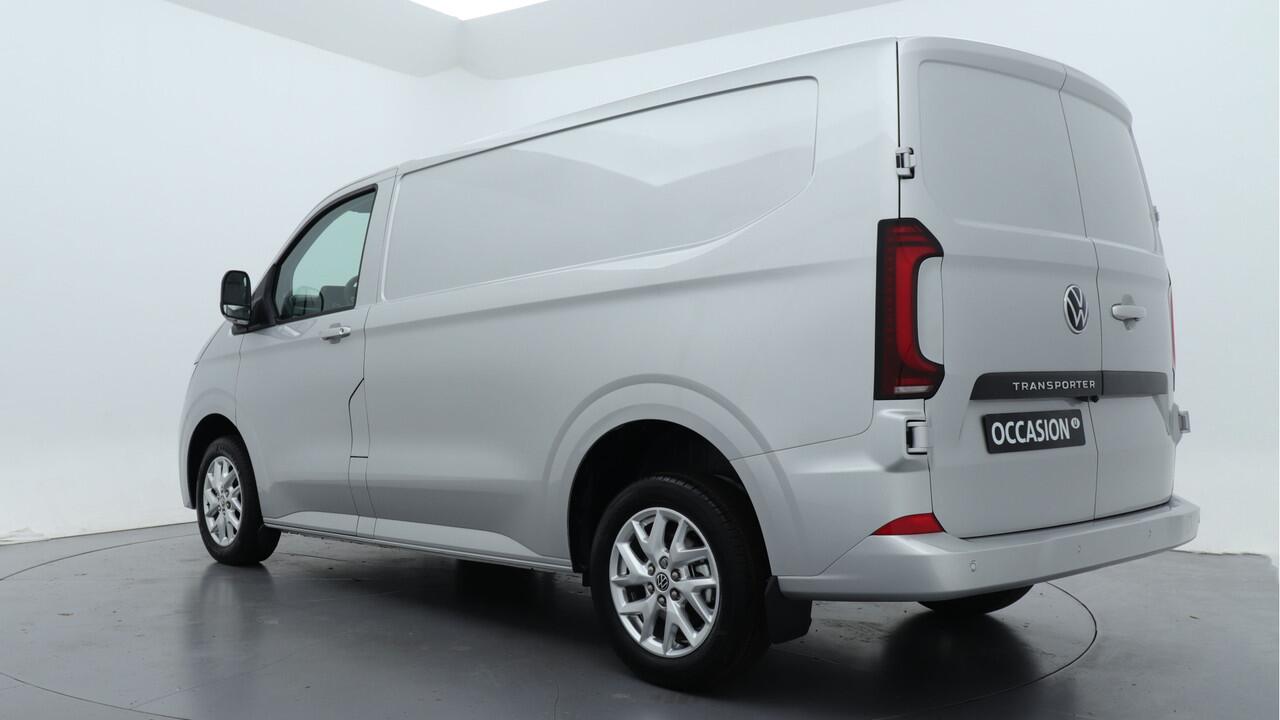 Volkswagen TRANSPORTER L1H1 2.0 TDI 170pk Automaat 2.8T Bulli-intro /BPM-vrij