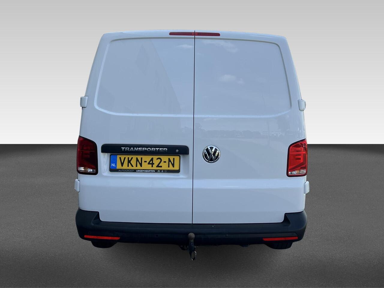 Volkswagen TRANSPORTER 2.0 TDI L1H1 26 Economy Business