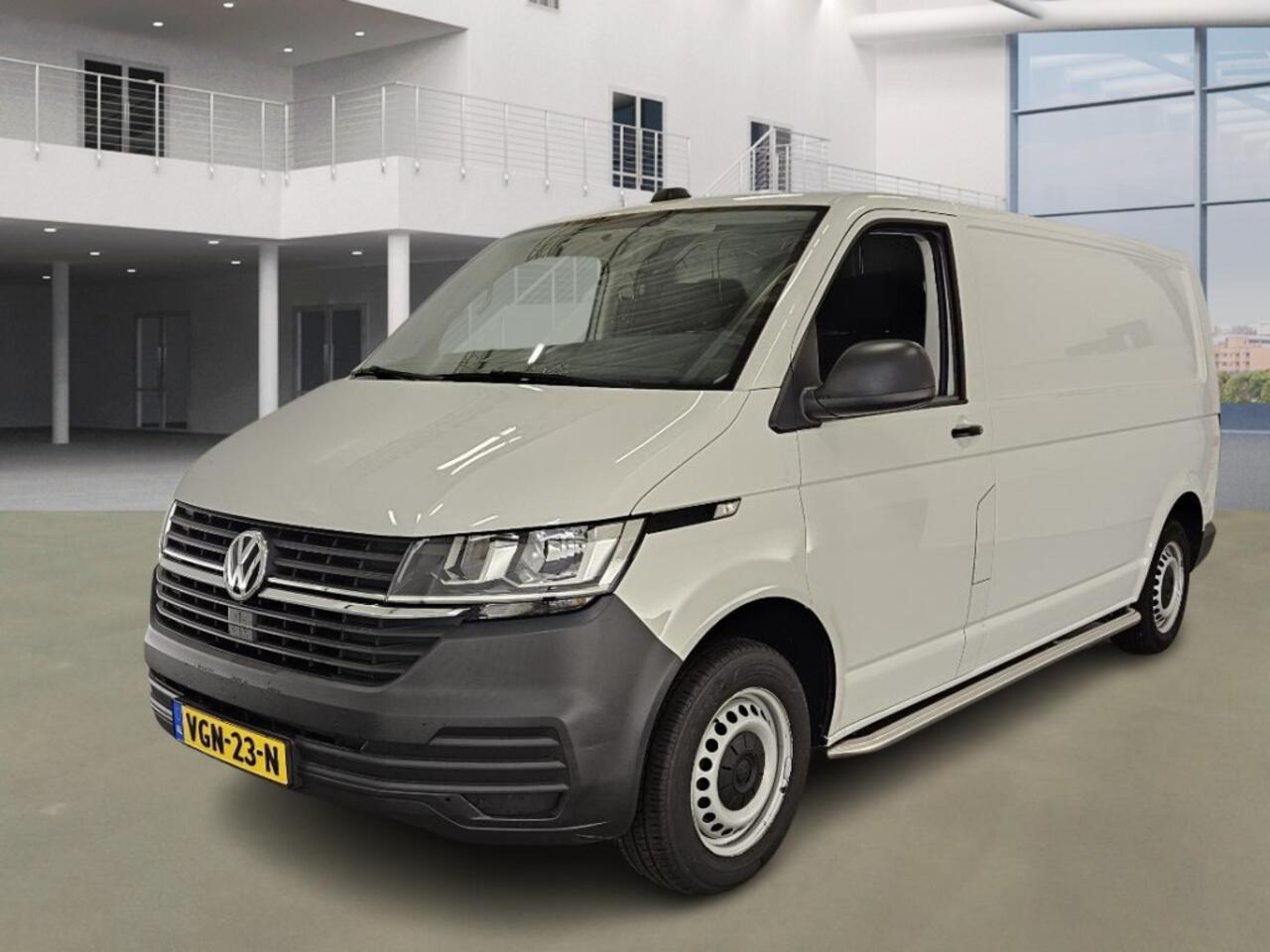 Volkswagen TRANSPORTER 2.0 TDI L2H1 Navi Airco Cruise Sidebars 1Eigenaar