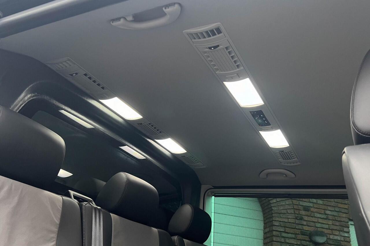 Volkswagen TRANSPORTER T6.1 2.0 TDI 204 PK DSG CARAVELLE L2H1 A-Deuren DUB/CAB ACC | LED | Leder | Apple Carplay/ Android Auto | Privacy glass |