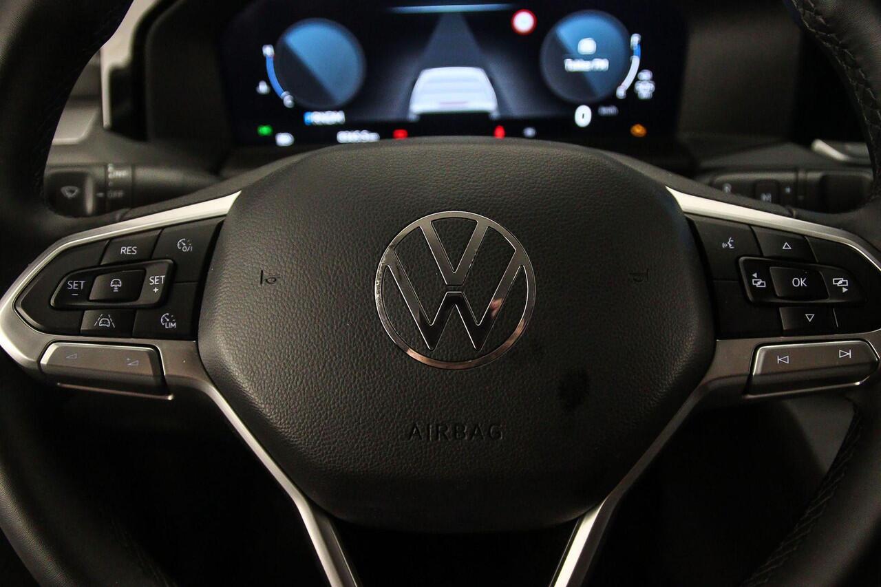 Volkswagen TRANSPORTER Dubbel Cabine T7 2.0 TDI 170pk Automaat L2 Bulli Intro | BPM-vrij | 19" | Leder