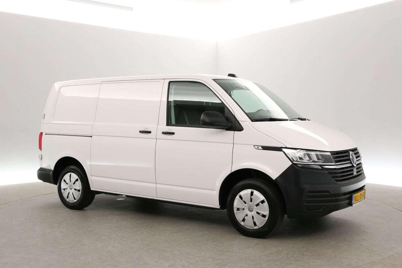 Volkswagen TRANSPORTER 2.0 TDI 140PK L1H1 | Airco | Cruise | Carplay | 3-Zits | Parkeersens.
