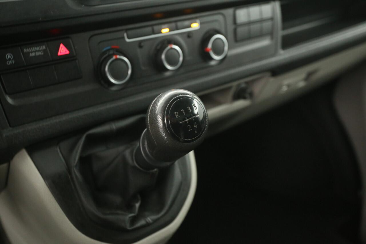 Volkswagen TRANSPORTER 2.0 TDI 140PK L1H1 | Koelwagen 0° | Nachtkoeling | 3-Zits | Airco | Parkeersens.