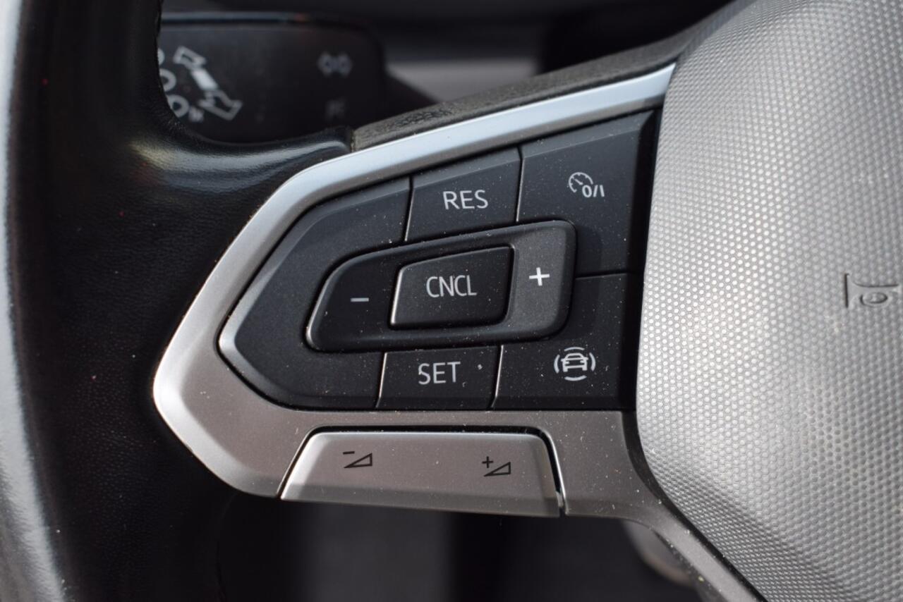 Volkswagen TRANSPORTER 2.0 TDI L2H1 DC DUBBEL CABINE AUTOMAAT ZEER NETTE STAAT!