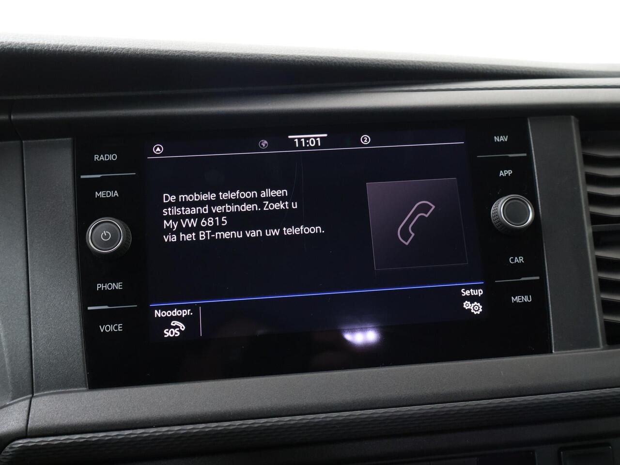 Volkswagen TRANSPORTER 2.0 TDI L2H1 30 DC Highline | 110 PK | Trekhaak | Navigatiesysteem | Cruise control |