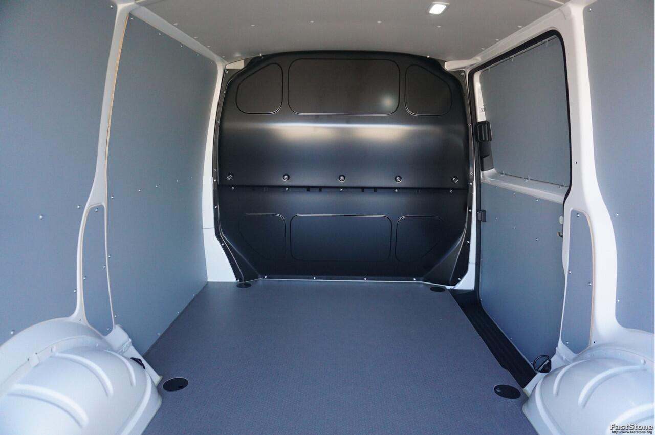 Volkswagen TRANSPORTER T6.1 2.0TDI 150PK Navi, Airco, PDC, Betimmering!! NR. 196