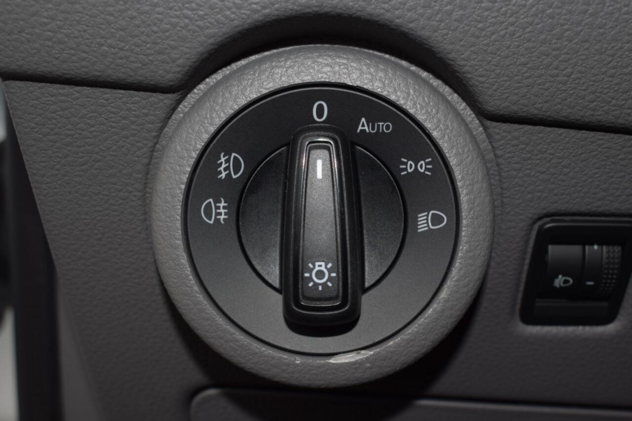 Volkswagen TRANSPORTER T6.1 2.0 TDI 150PK L2H1 Comfortline NAVI 16 INCH LMV