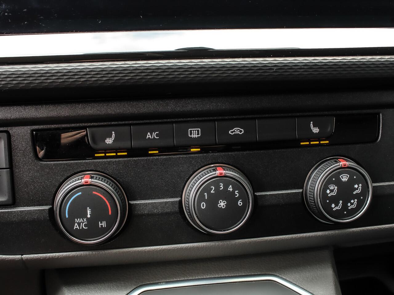 Volkswagen TRANSPORTER 2.0 TDI 204PK DSG Bulli Dubbele Cabine | BPM VRIJ! | 2X SCHUIFDEUR | ACHTERKLEP | ADAPTIVE CRUISE | LED | NAVI |