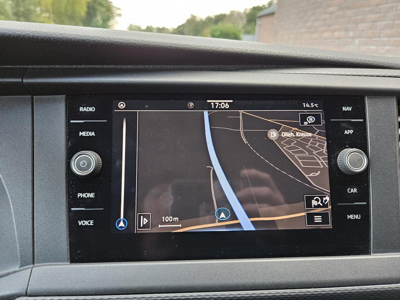 Volkswagen TRANSPORTER 2.0 TDI L2H1 30 DC Bulli