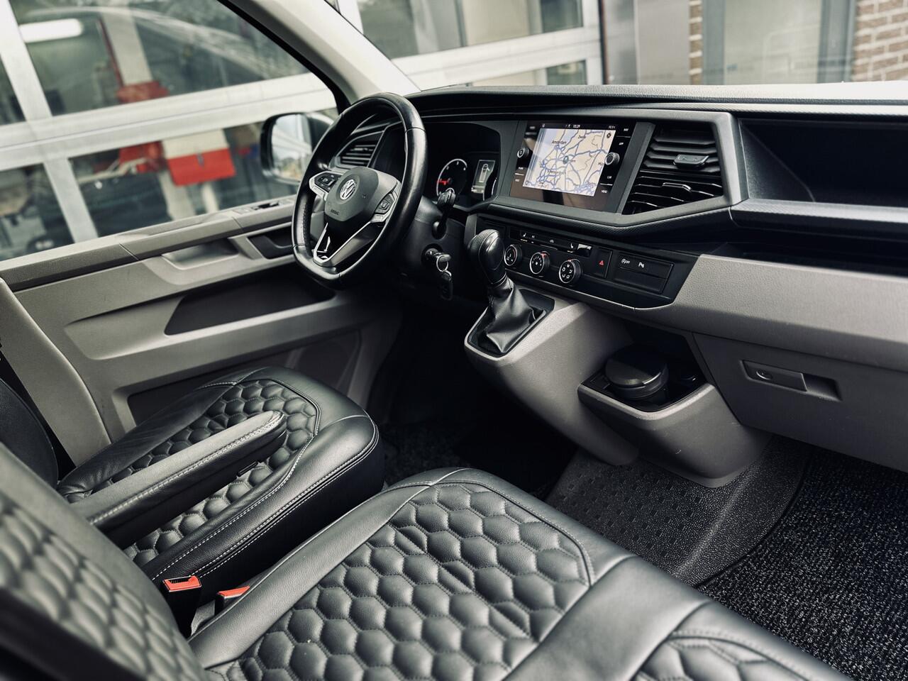 Volkswagen TRANSPORTER 2.0 TDI 199pk | DSG | 4Motion | Bulli | 2x Schuifdeur | Leer | LED | 20" Wielen | Imperiaal | Alpine geluidssyteem | Ex btw