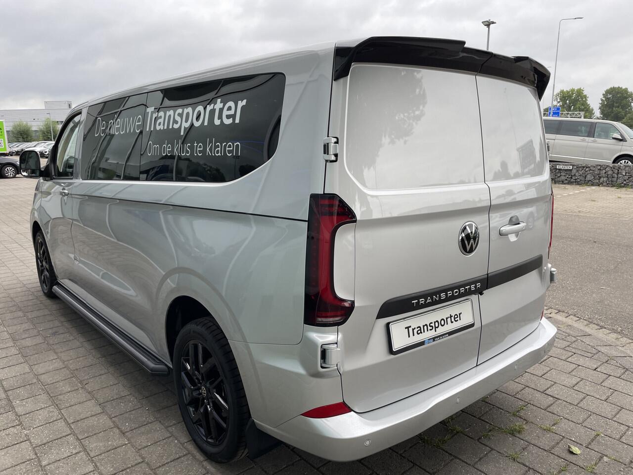 Volkswagen TRANSPORTER | 2.0 TDI 170 Pk Automaat | L2H1 Bulli | BPM vrij | IQ light | ACC | App connect | Styling pakket