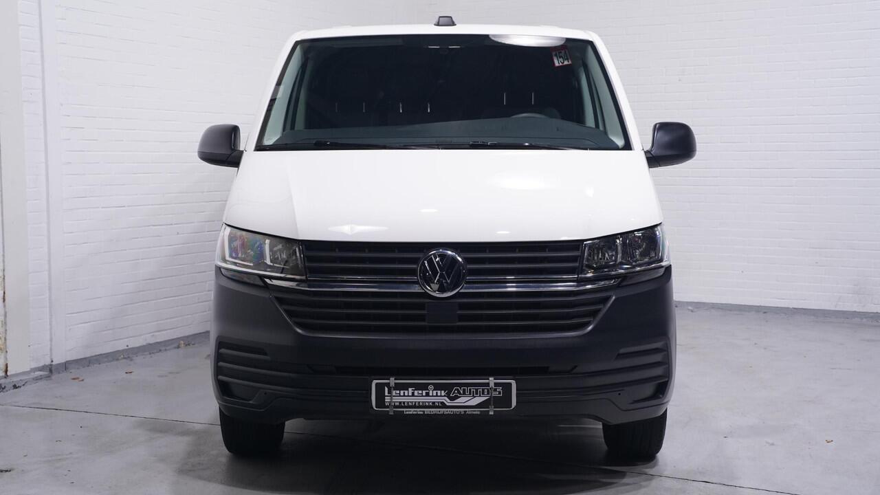 Volkswagen TRANSPORTER 2.0 TDI 110 pk L1H1 Airco, Apple Carplay Laadruimte Pakket, PDC achter, 3-Zits
