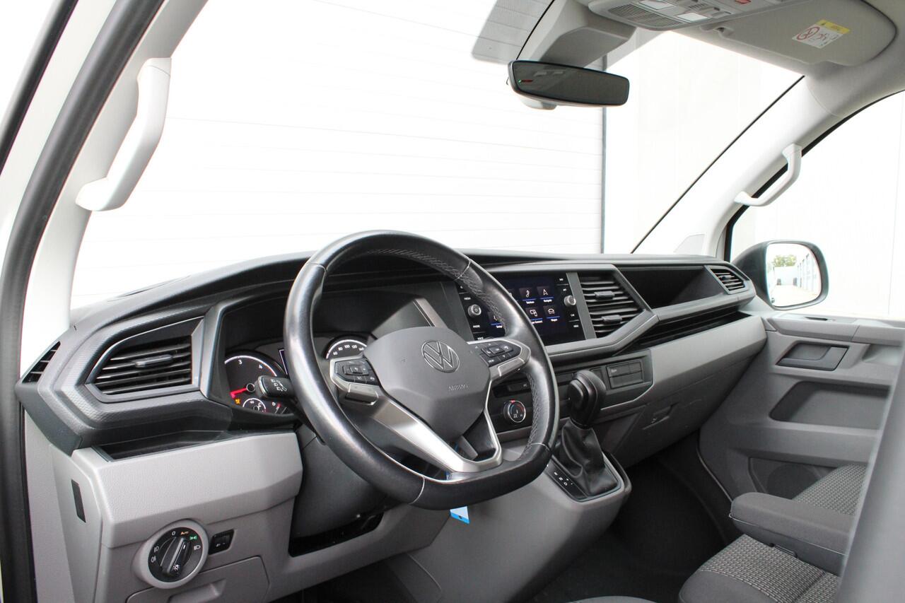 Volkswagen TRANSPORTER 2.0 TDI L2H1 28 T6.1 > Automaat/150pk/Adapt cruise./Navi...