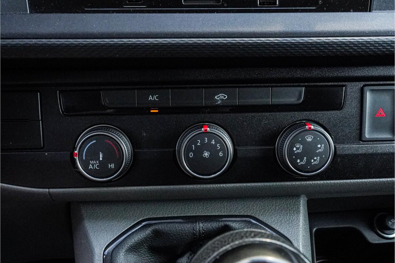 Volkswagen TRANSPORTER 2.0 TDI L2H1 28 Economy Business