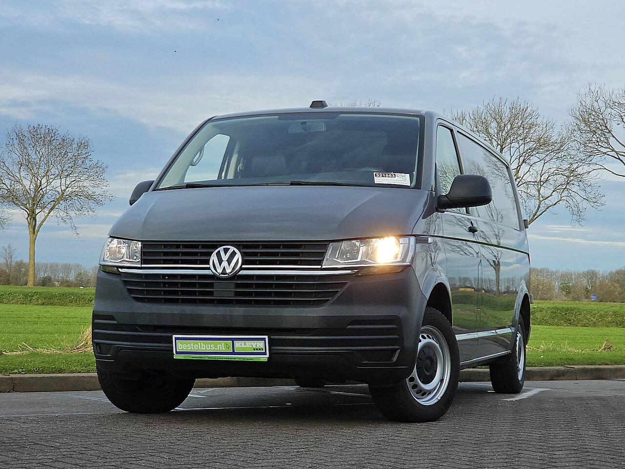 Volkswagen TRANSPORTER 2.0 TDI L2H1 Automaat Airco Achterdeuren 3 Zits Cruise Control Euro6 150 PK!